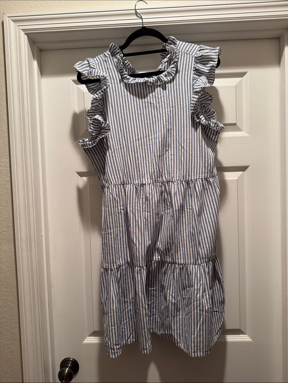 Perfect for Memorial Day/4th mud pie size M -Stripe Ruffled Tiered Dress